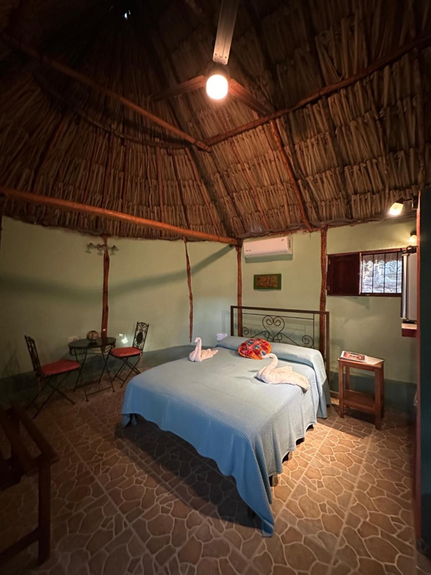Santa Elena The Pickled Onion B&B And Restaurant Uxmal المظهر الخارجي الصورة